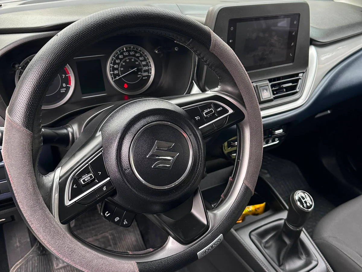 Suzuki New Baleno 1.5 Hb — foto 11 de 19