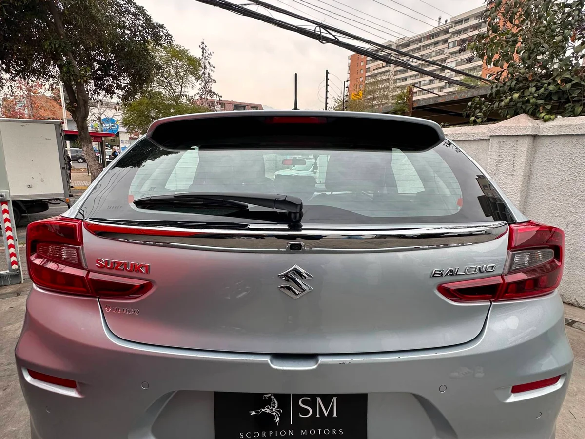 Suzuki New Baleno 1.5 Hb — foto 8 de 19