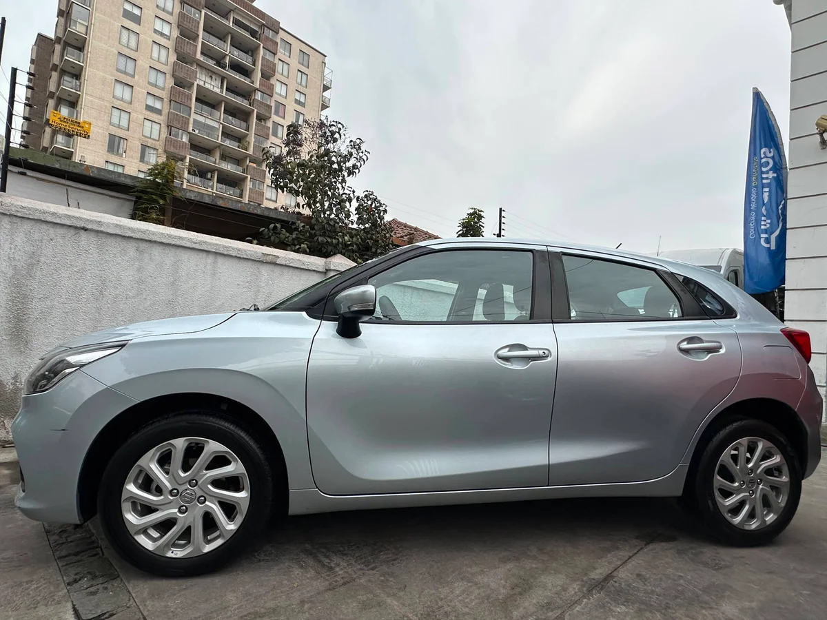 Suzuki New Baleno 1.5 Hb — foto 13 de 19