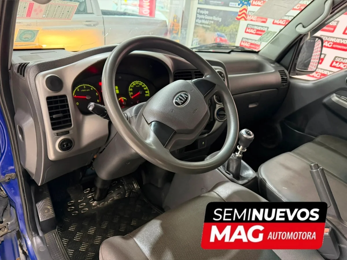 KIA BONGO 2015 - Miniatura 8