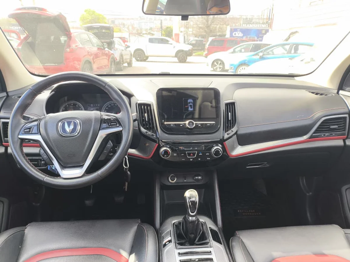 Changan Cs55 — foto 8 de 11