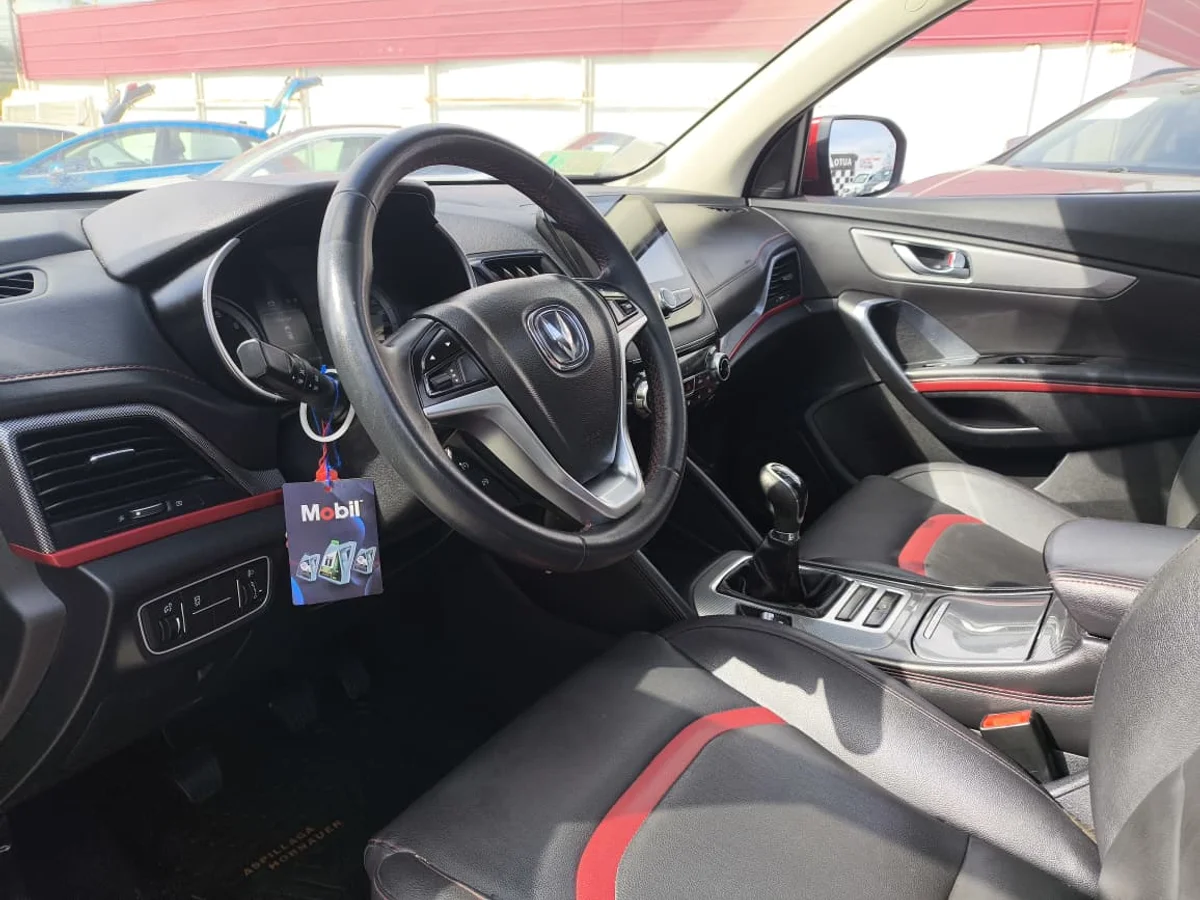 Changan Cs55 — foto 11 de 11