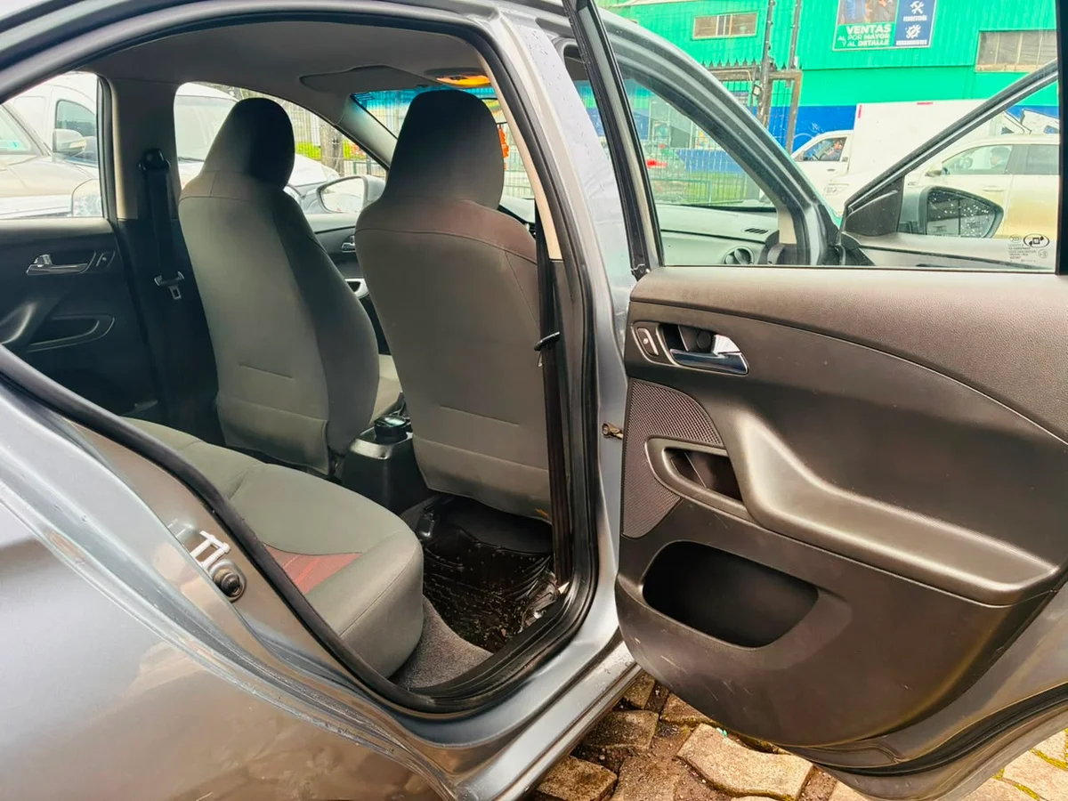 CHEVROLET Sail 1.5 LT 2020 - Miniatura 12