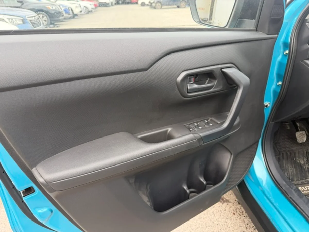TOYOTA Raize 1.2 MT 2024 - Miniatura 7