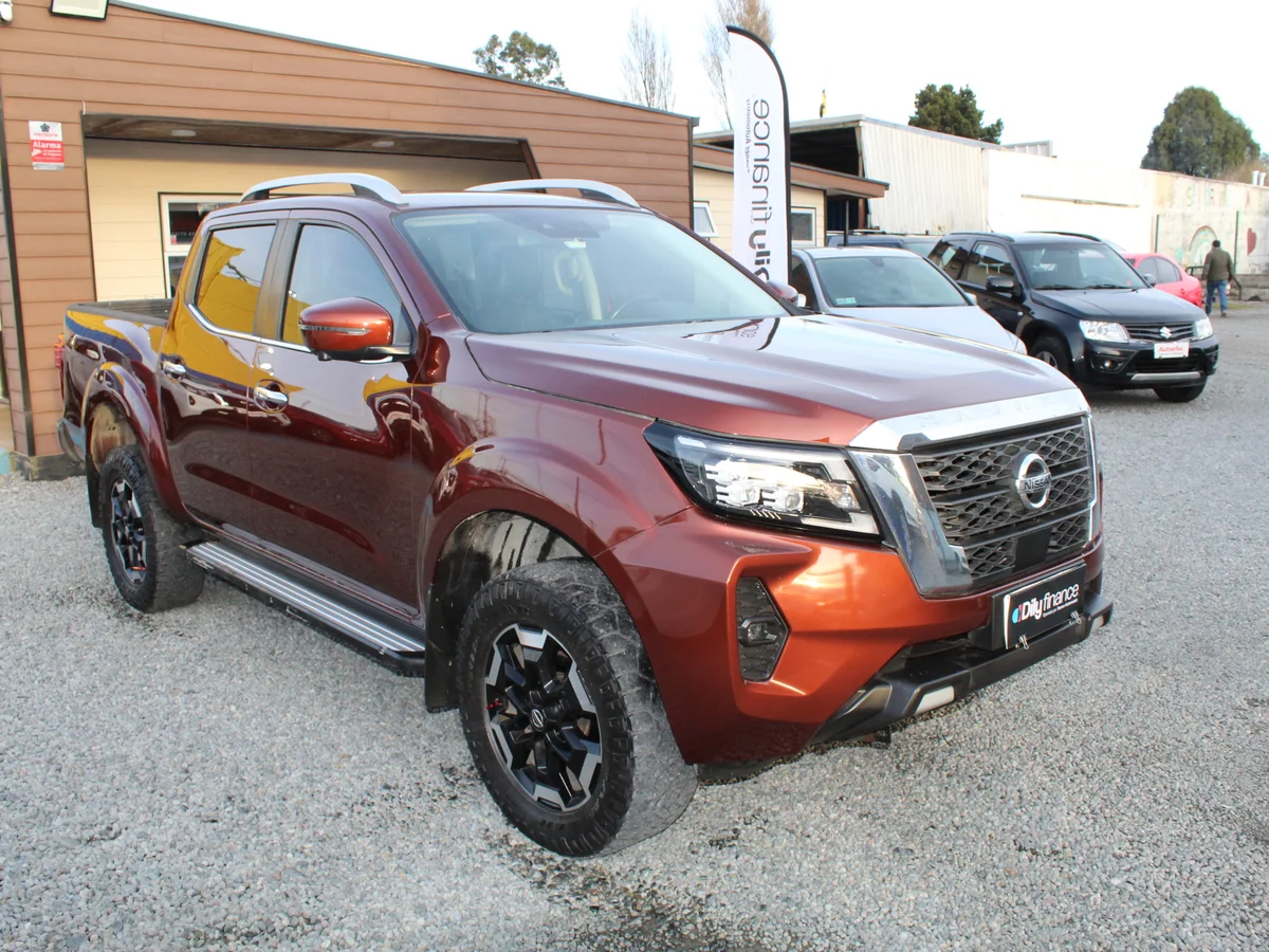 Nissan Navara 2.3D — foto 4 de 12