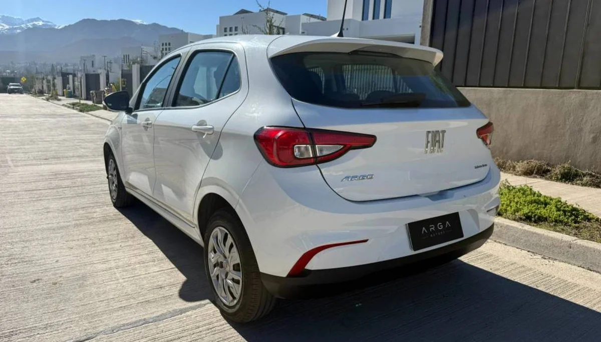 FIAT Argo 1.3 Drive GSE 4X2 MT 5P 2019 - Miniatura 4