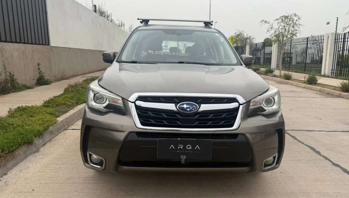 SUBARU Forester 2.0 Limited Sport Diesel AWD CVT 2017 - Miniatura 2