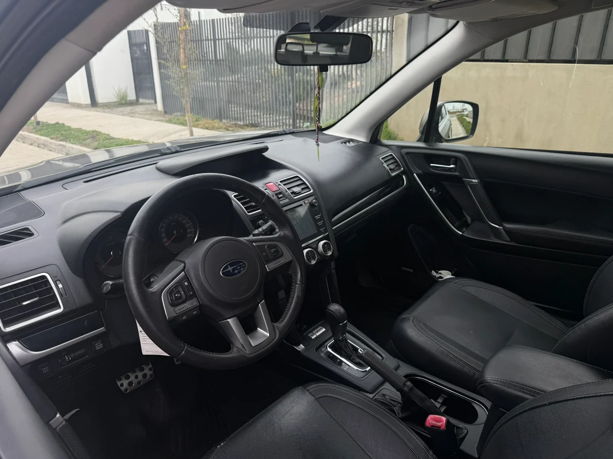 SUBARU Forester 2.0 Limited Sport Diesel AWD CVT 2017 - Miniatura 14