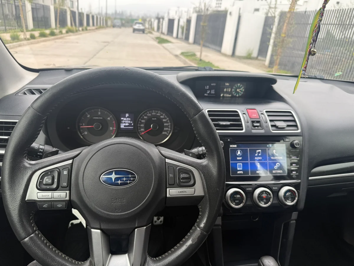 SUBARU Forester 2.0 Limited Sport Diesel AWD CVT 2017 - Miniatura 17