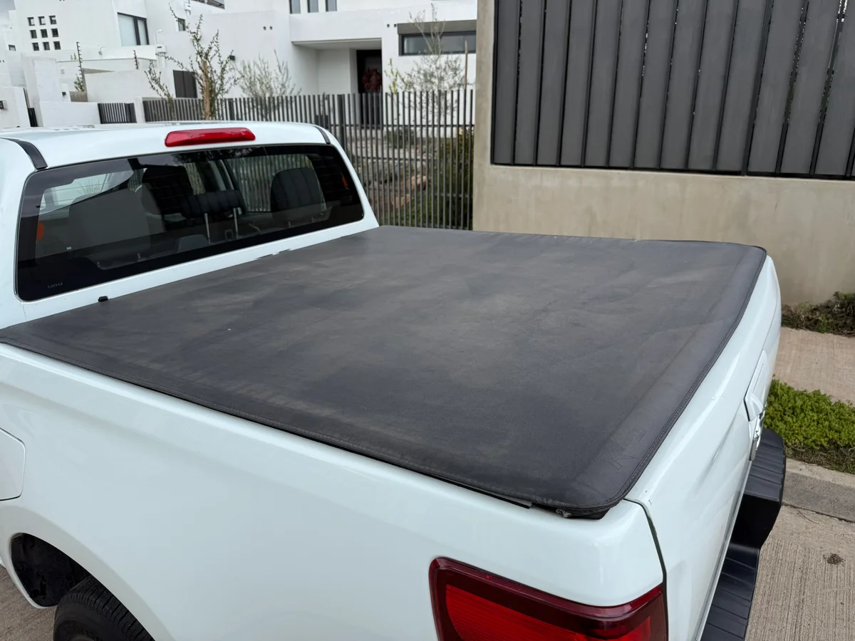 MAZDA BT-50 3.0 Diesel 4X4 Doble Cabina 6AT 2023 - Miniatura 9