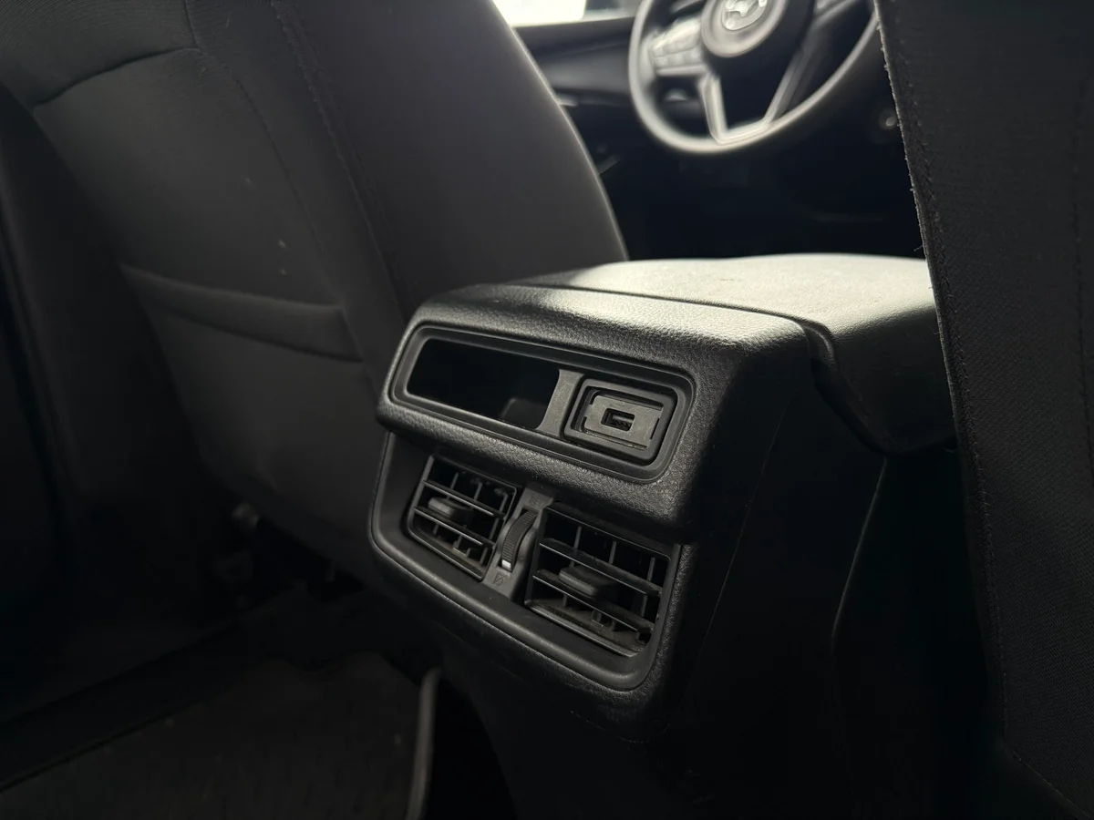 MAZDA BT-50 3.0 Diesel 4X4 Doble Cabina 6AT 2023 - Miniatura 13