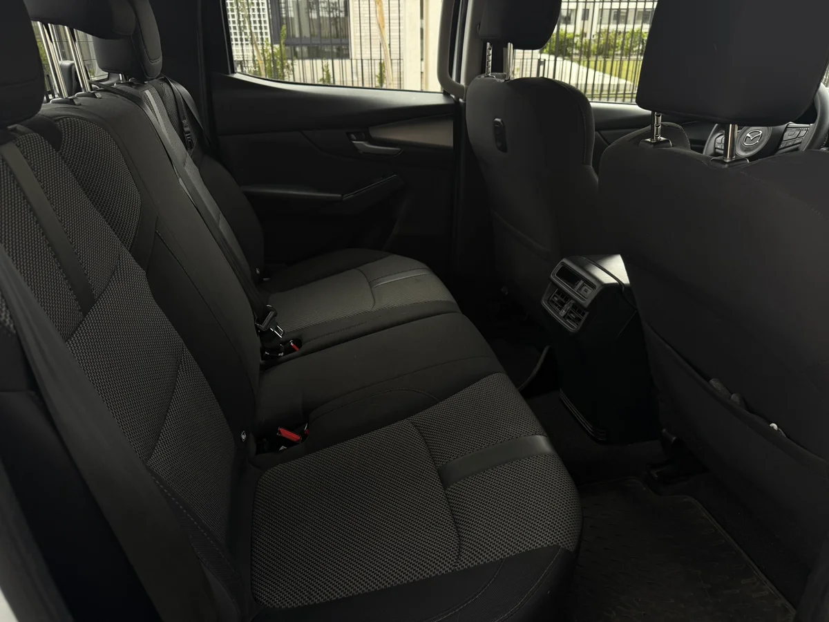 MAZDA BT-50 3.0 Diesel 4X4 Doble Cabina 6AT 2023 - Miniatura 14