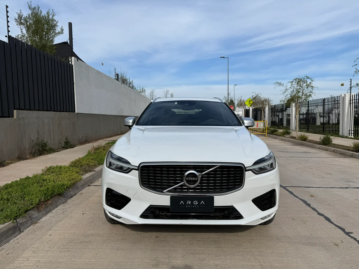 VOLVO XC60 2.0 T6 R-Design AWD MY19 AT 2019 - Miniatura 2