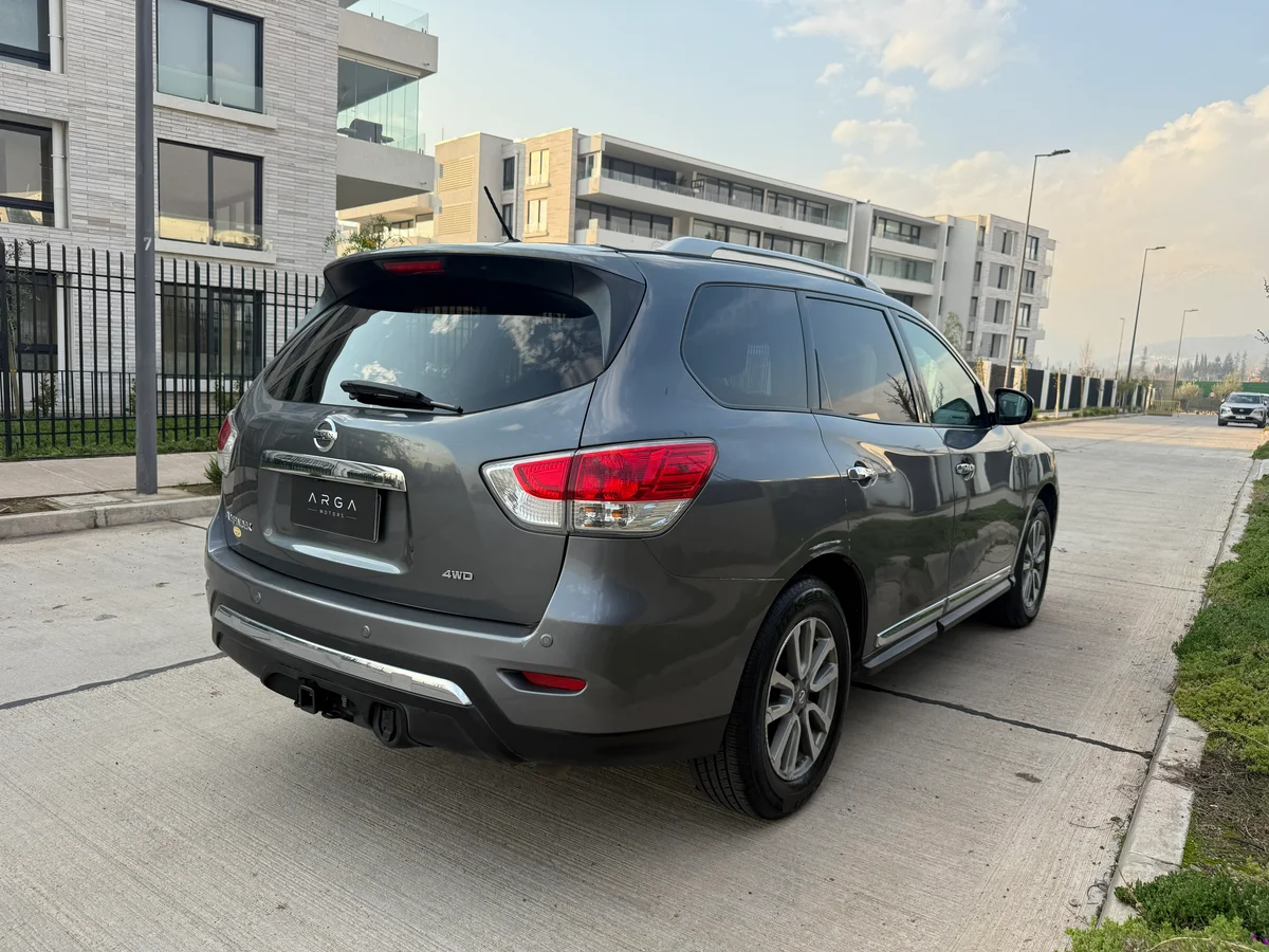 NISSAN Pathfinder 3.5 Advance CVT 4X4 2017 - Miniatura 6