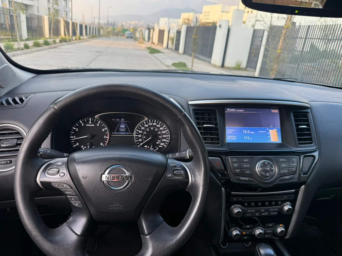 NISSAN Pathfinder 3.5 Advance CVT 4X4 2017 - Miniatura 10