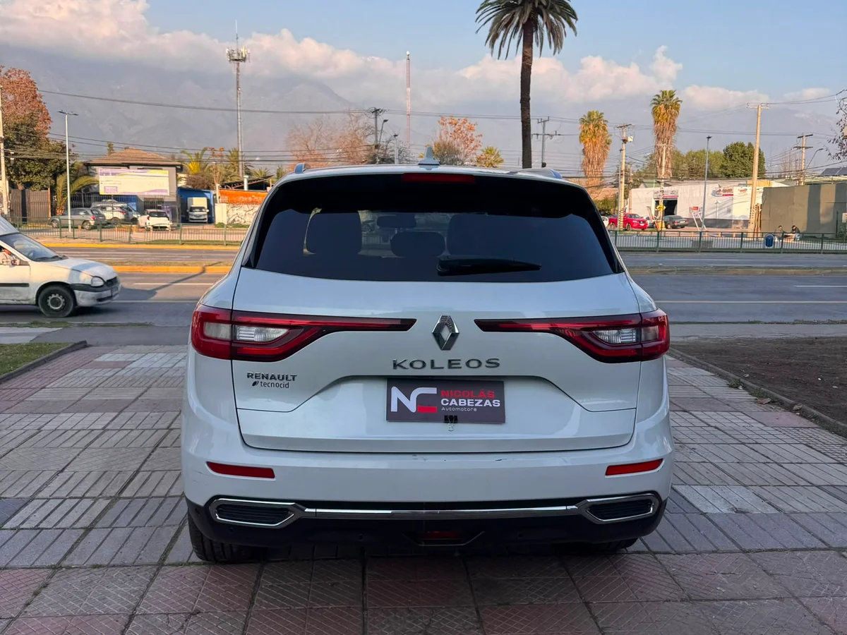 RENAULT NEW PRIVILEGE 4X4 CVT 2.5