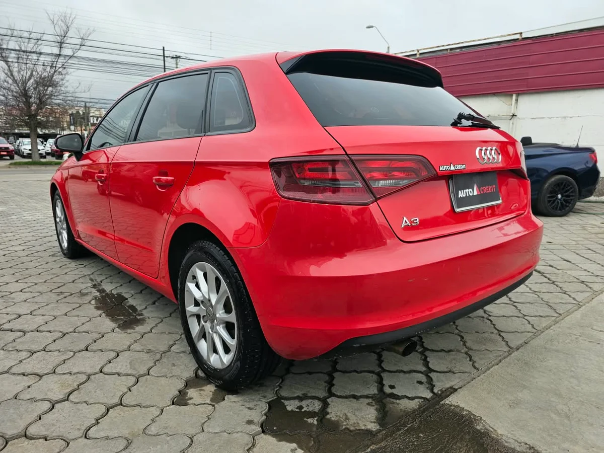 Audi A3 — foto 6 de 10