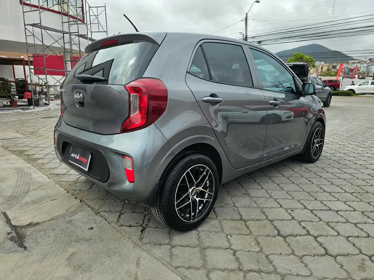 KIA Morning — foto 6 de 10