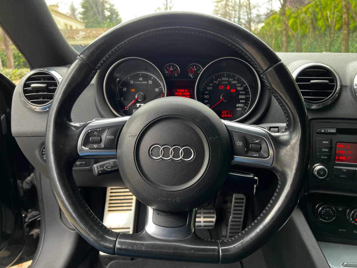 AUDI TT 2.0L TURBO TFSI S TRONIC año 2008 - Miniatura 12