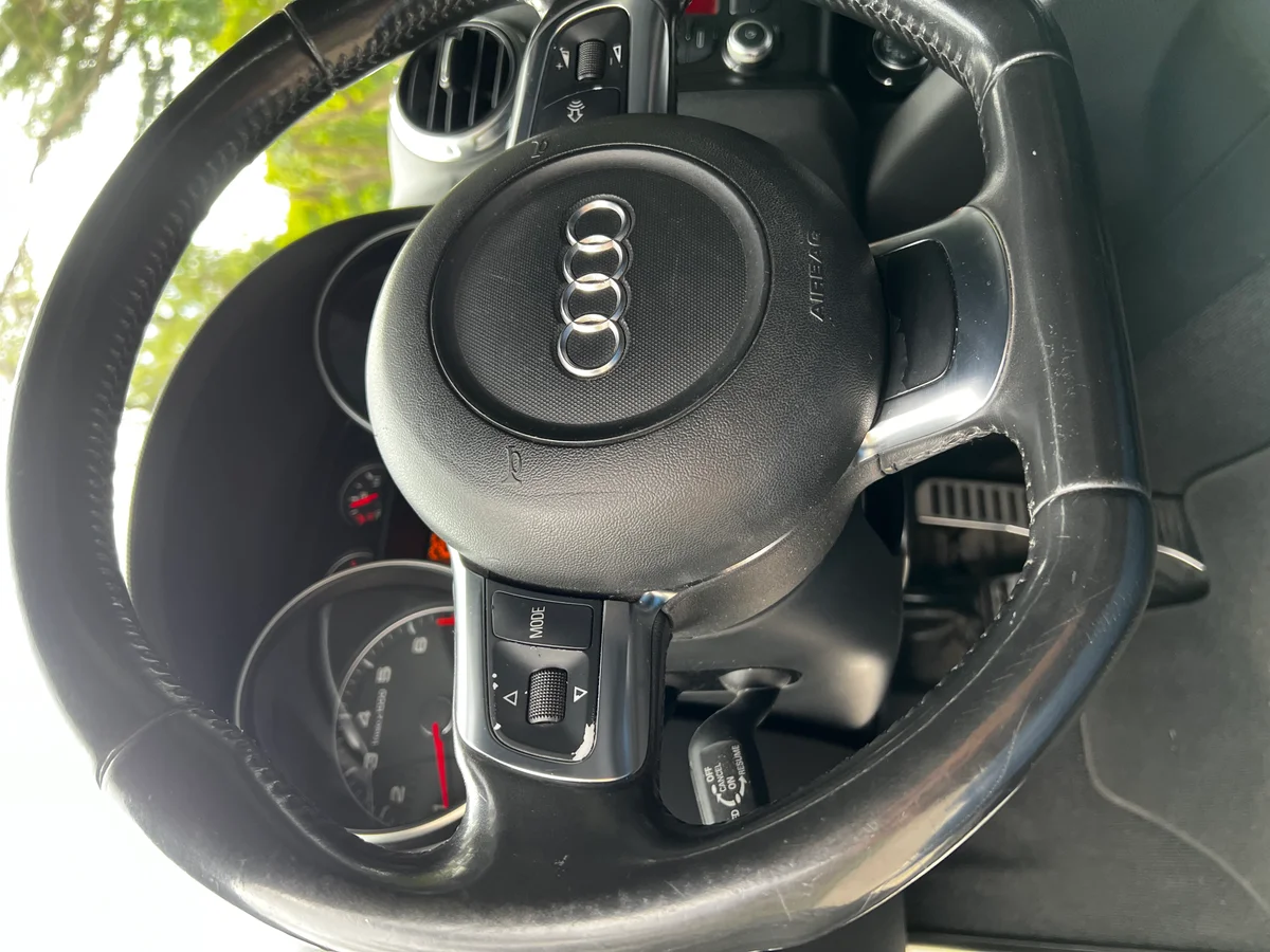 AUDI TT 2.0L TURBO TFSI S TRONIC año 2008 - Miniatura 13