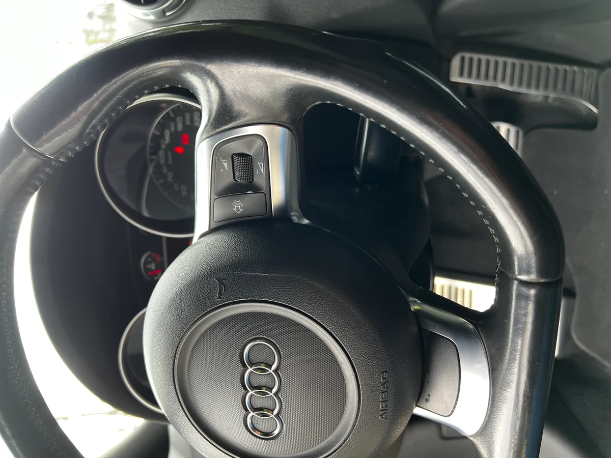 AUDI TT 2.0L TURBO TFSI S TRONIC año 2008 - Miniatura 14