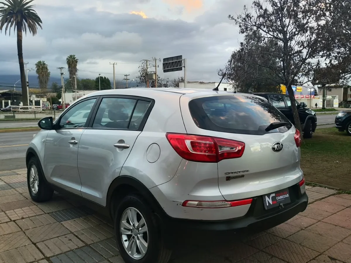 KIA Sportage LX 2.0 2014 - Miniatura 8