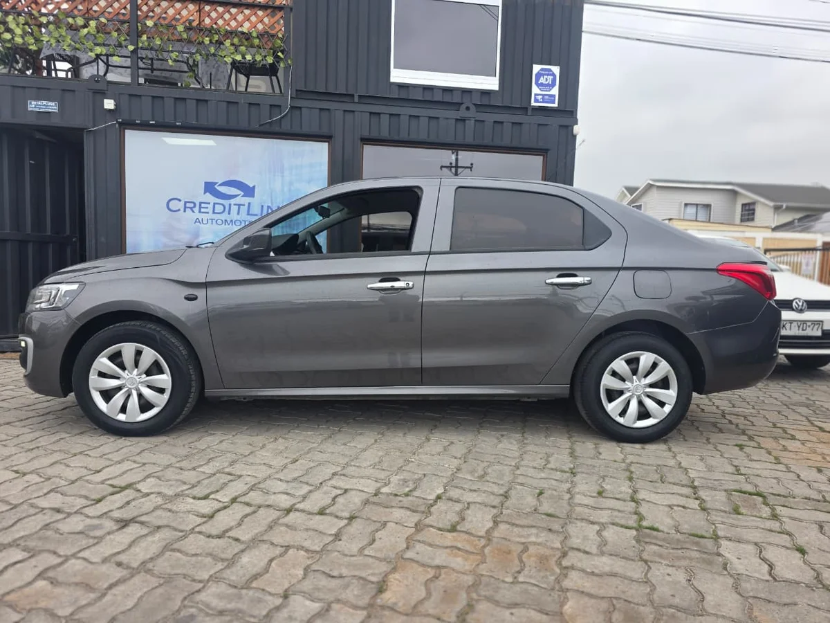 Citroën C-Elysee — foto 2 de 11
