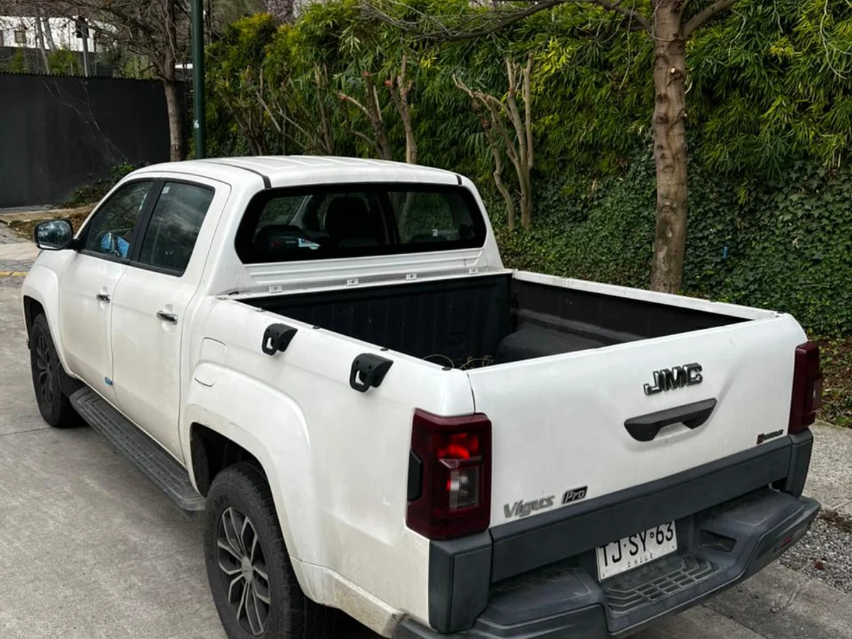 JMC Vigus Pro 2.0L Turbo Diésel AT 4x2 año 2024 - Miniatura 5