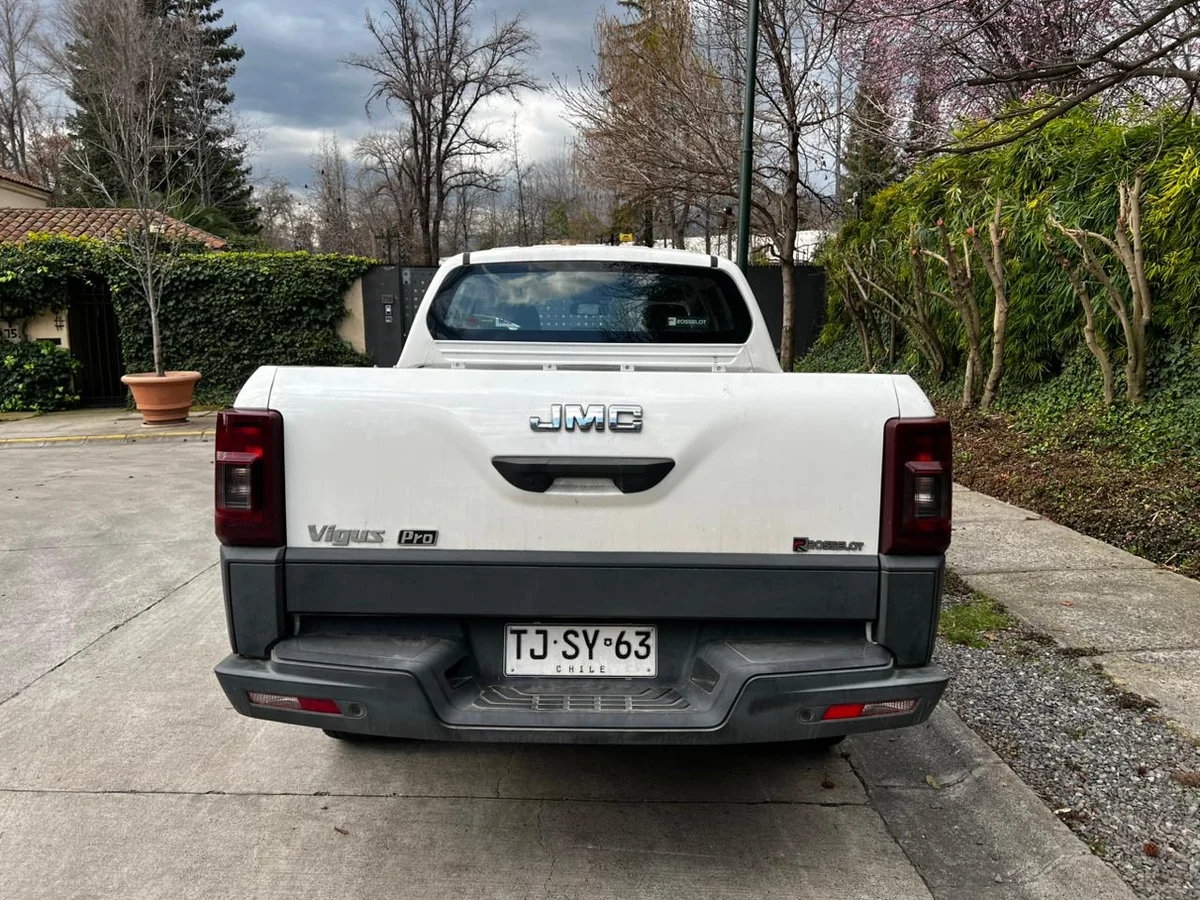 JMC Vigus Pro 2.0L Turbo Diésel AT 4x2 año 2024 - Miniatura 7