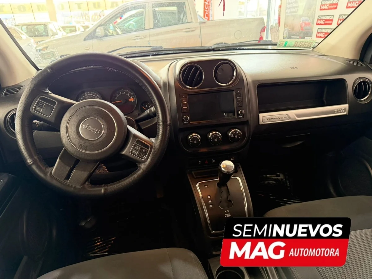 JEEP Compass SPORT 2.4 2016 - Miniatura 8
