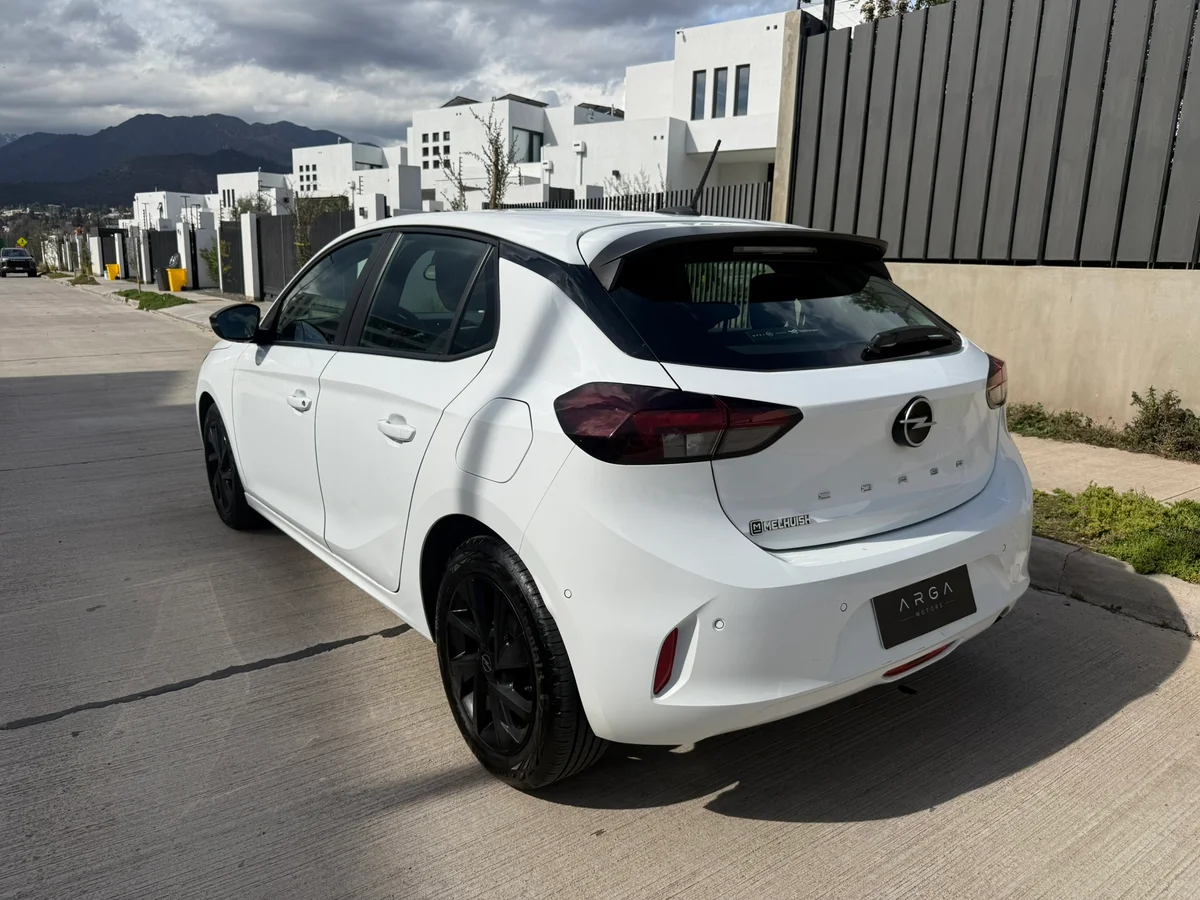 OPEL Corsa 1.2 MT5 2024 - Miniatura 4