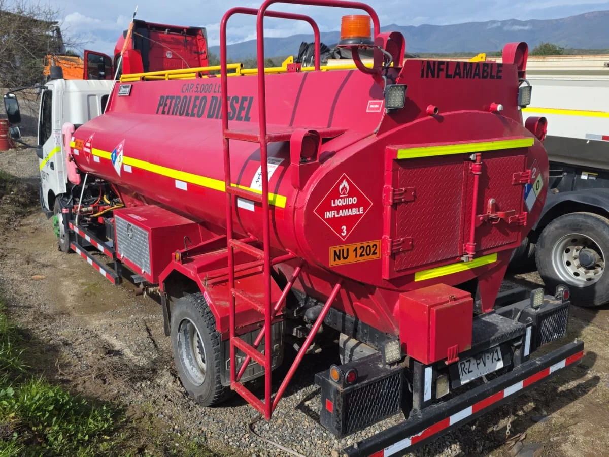 HINO XZU 816 2023