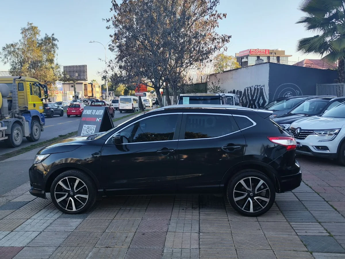 Nissan Qashqai Exclusive 2.0 AUTOMÁTICA 2017