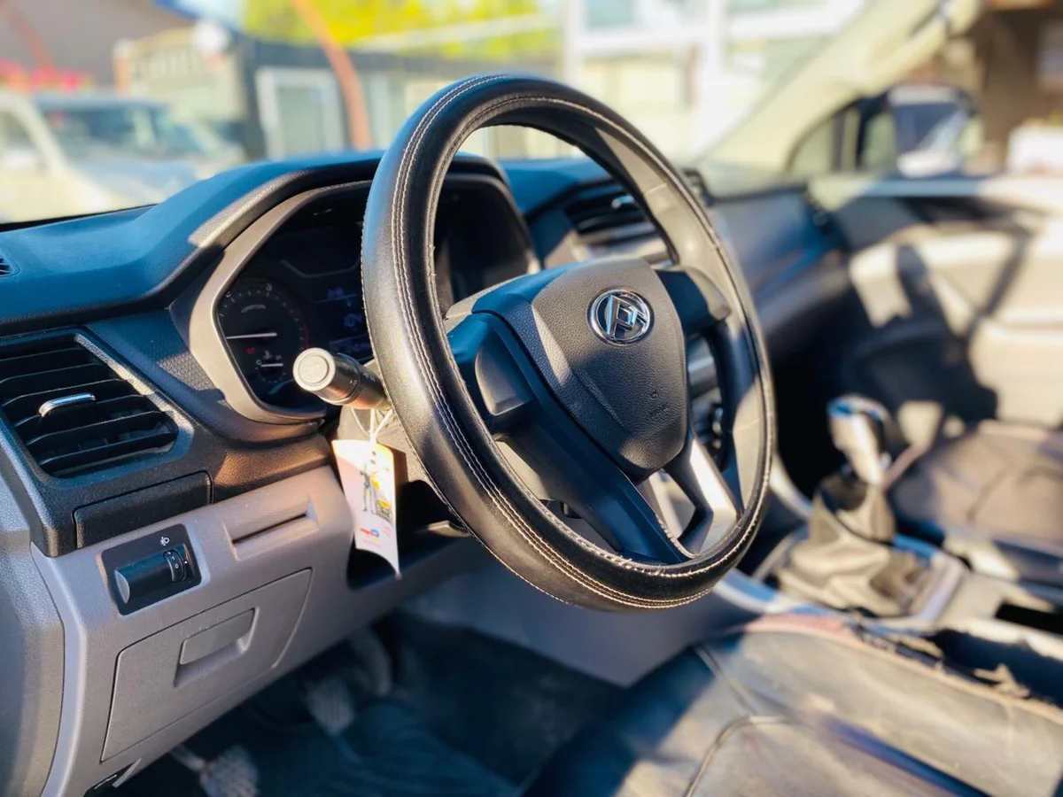 Maxus T60 Dcab — foto 10 de 11