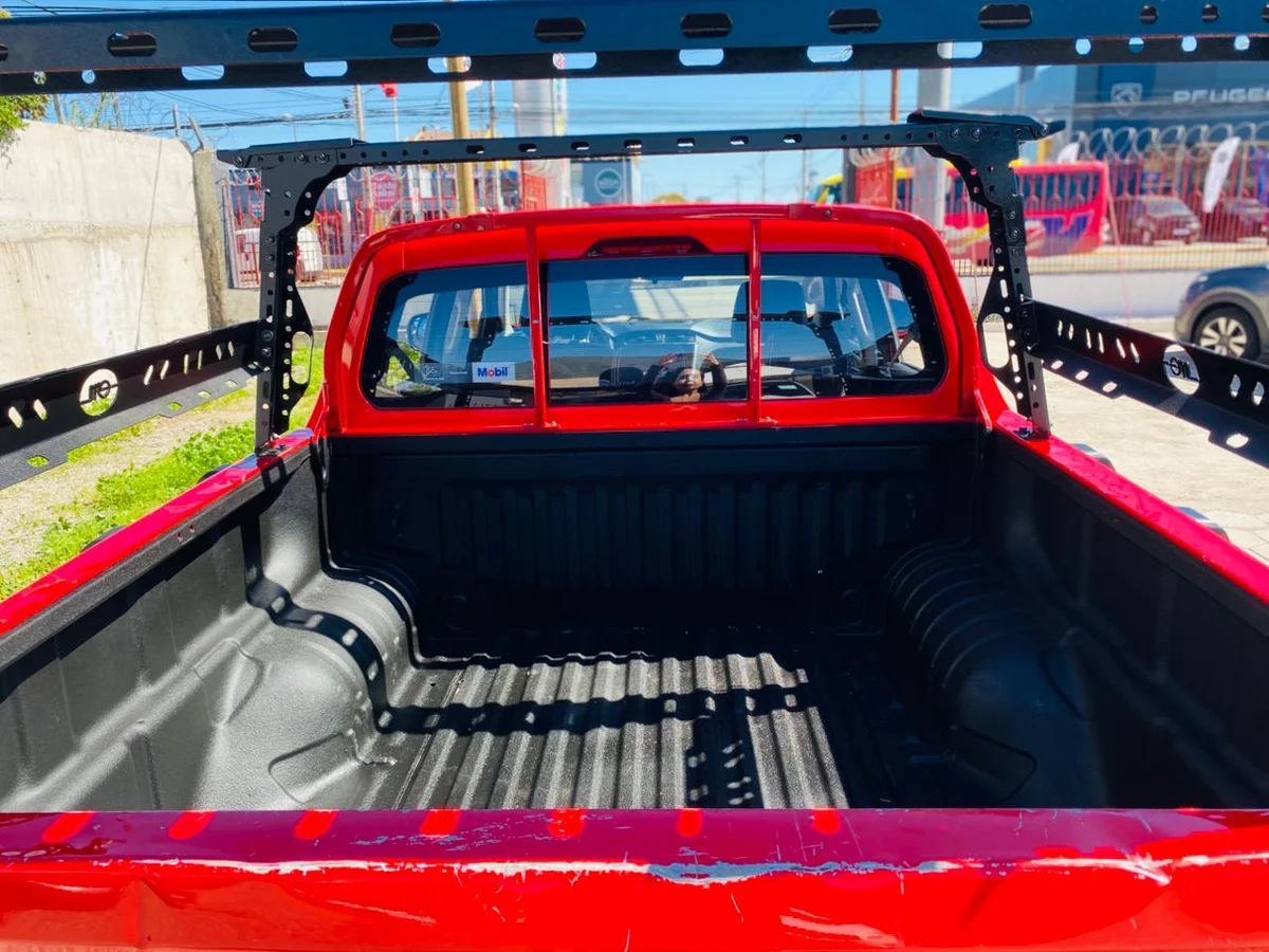 Maxus T60 — foto 3 de 12