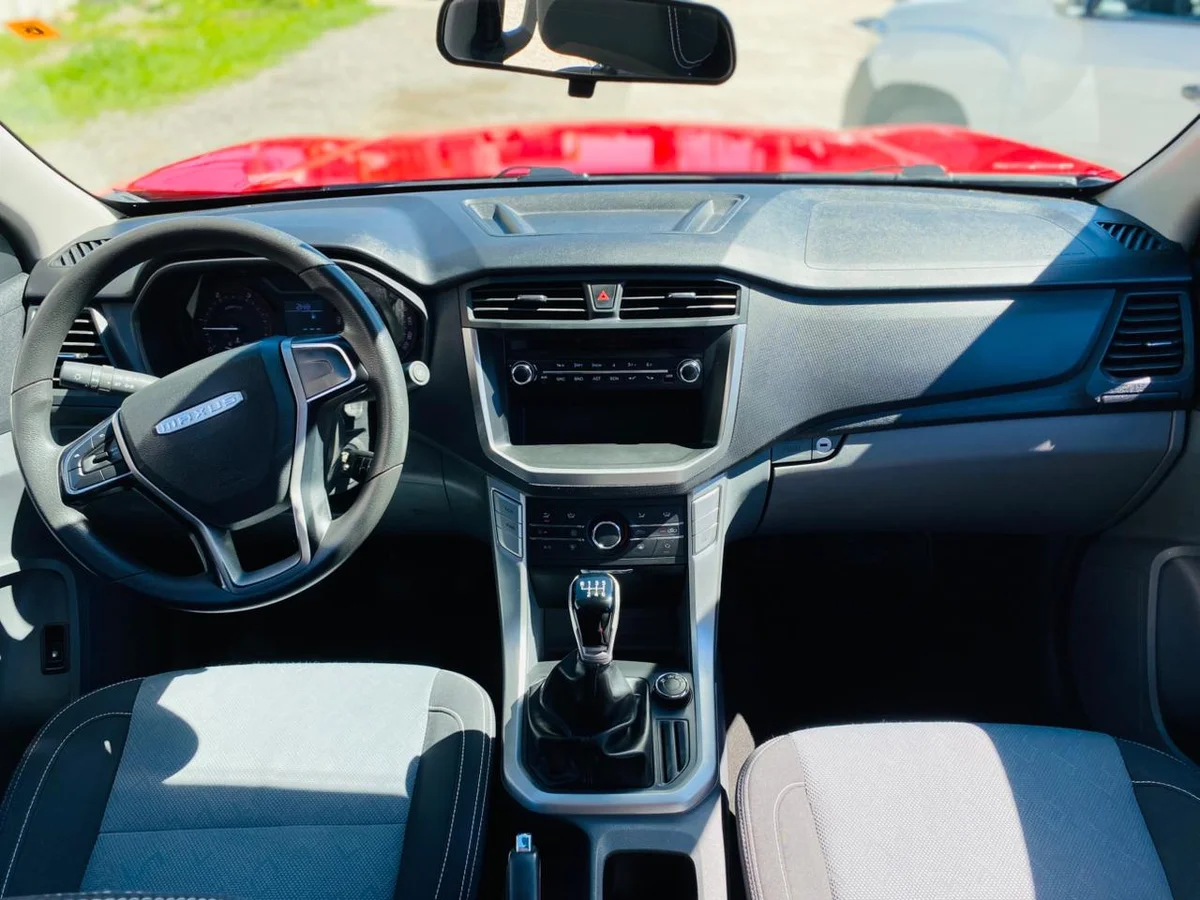 Maxus T60 — foto 6 de 12