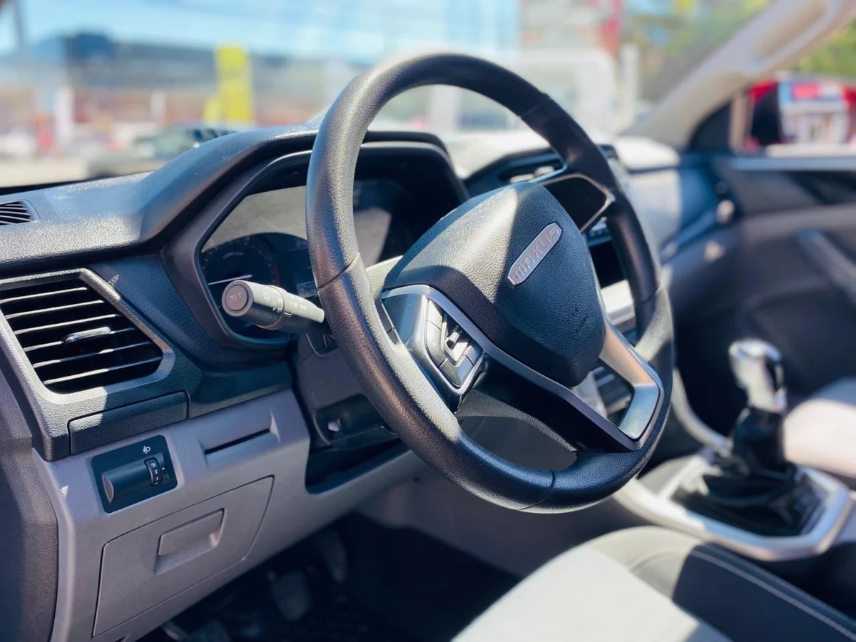 Maxus T60 — foto 10 de 12