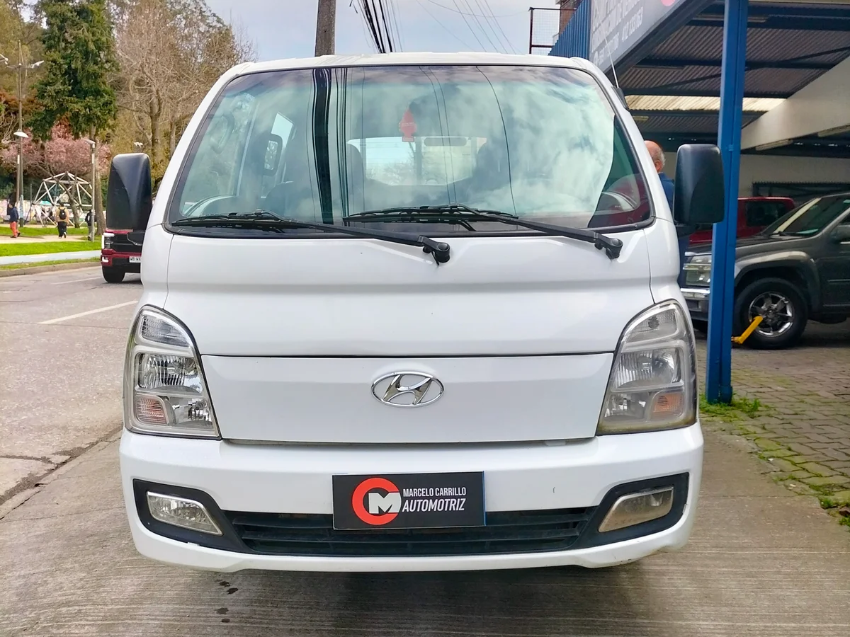 HYUNDAI PORTER 2.5 CRDI DIESEL GLS 4X2 CHASSIS AC 6MT 2P 2021