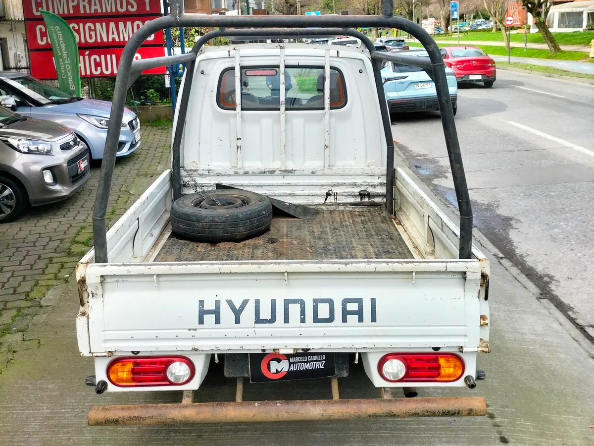 HYUNDAI PORTER 2.5 CRDI DIESEL GLS 4X2 CHASSIS AC 6MT 2P 2021