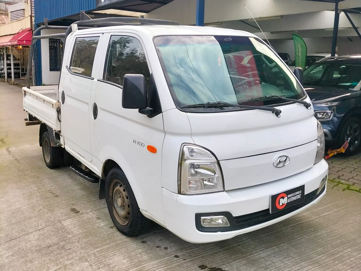 HYUNDAI PORTER 2.5 CRDI DIESEL GLS 4X2 CHASSIS AC 6MT 2P 2021