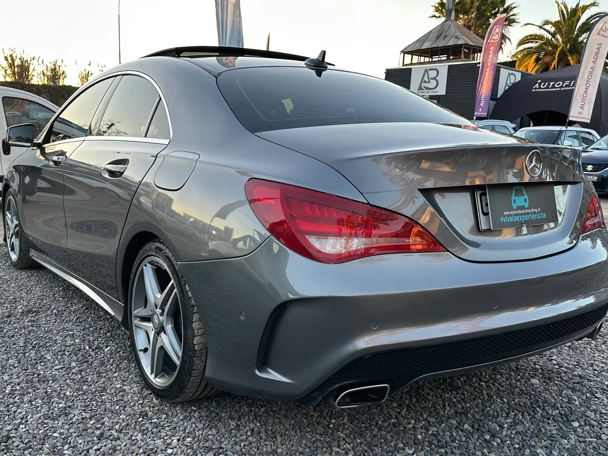 MERCEDES BENZ CLA 220 2.1 CDI AUT LOOK AMG 2014 - Miniatura 7