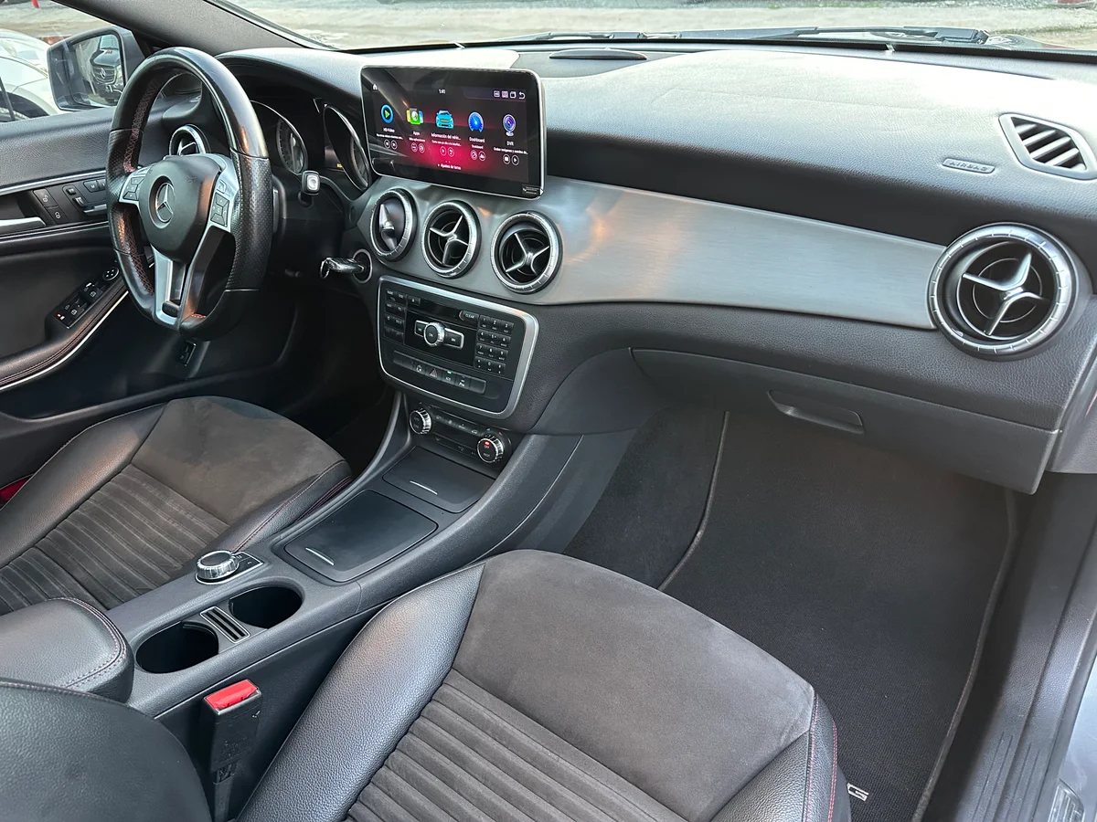MERCEDES BENZ CLA 220 2.1 CDI AUT LOOK AMG 2014 - Miniatura 24