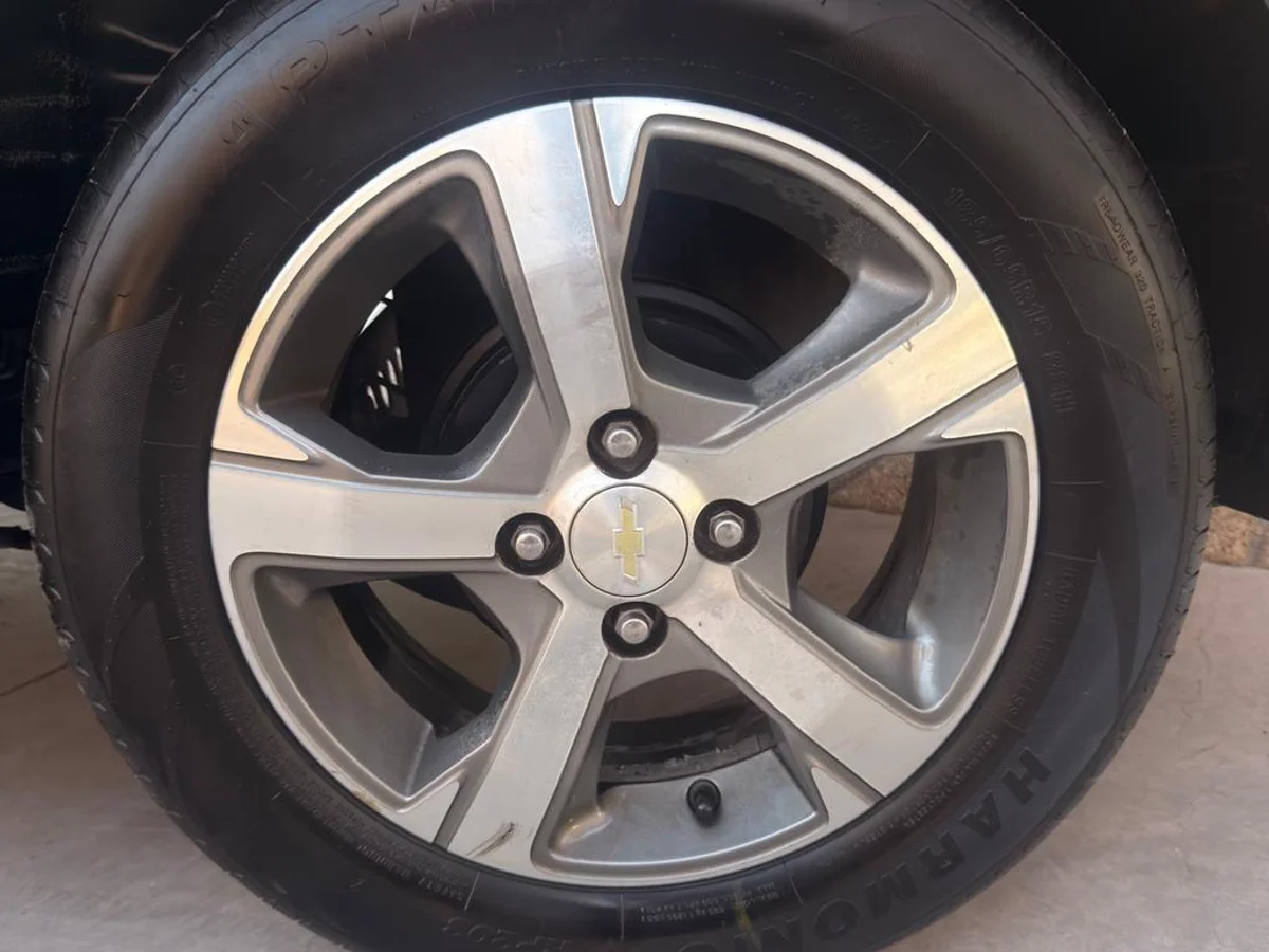 Chevrolet Prisma — foto 7 de 10