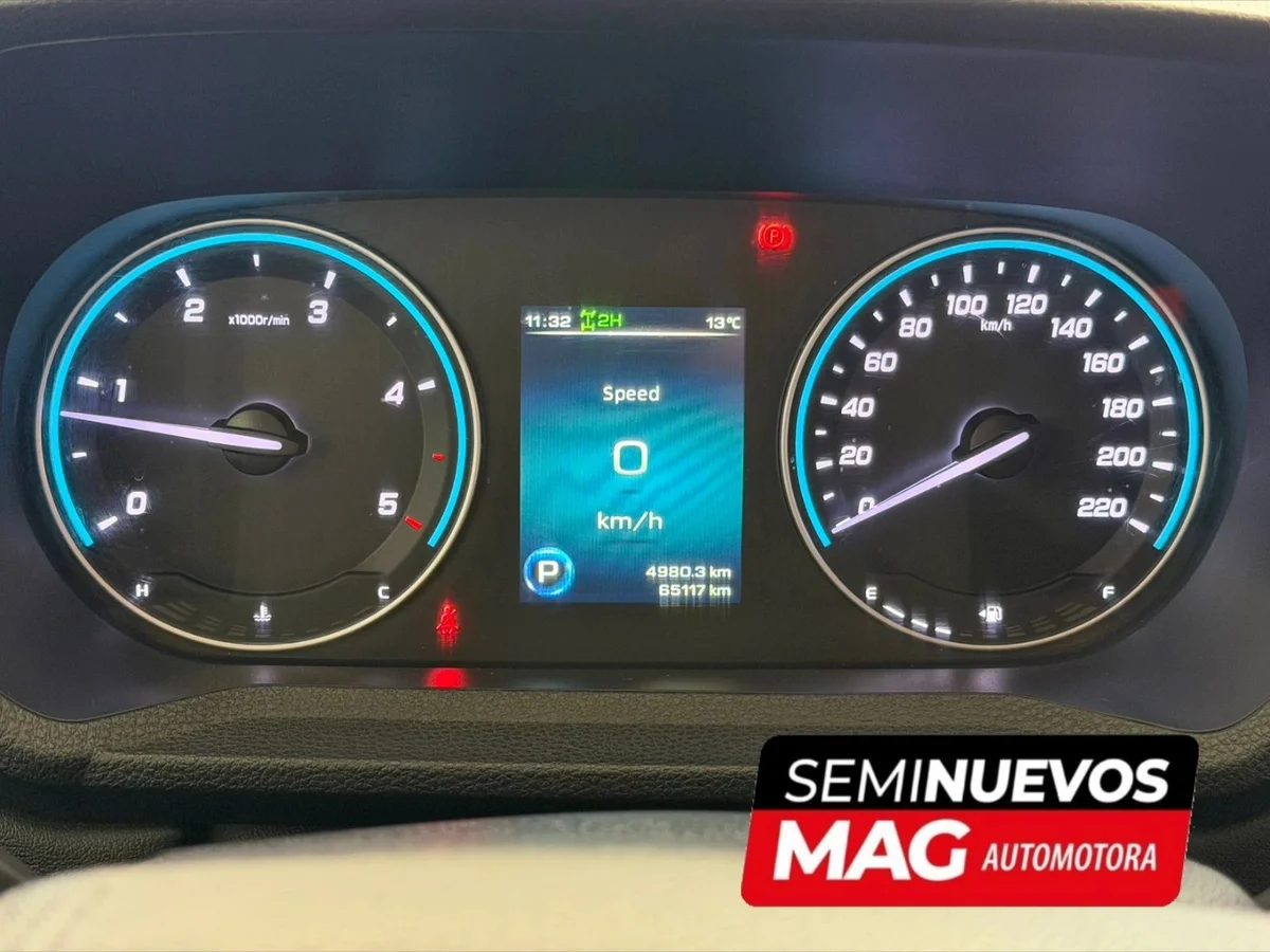 JMC Grand Avenue 2.3T 4X4 DOBLE CABINA AT 2024 - Miniatura 7