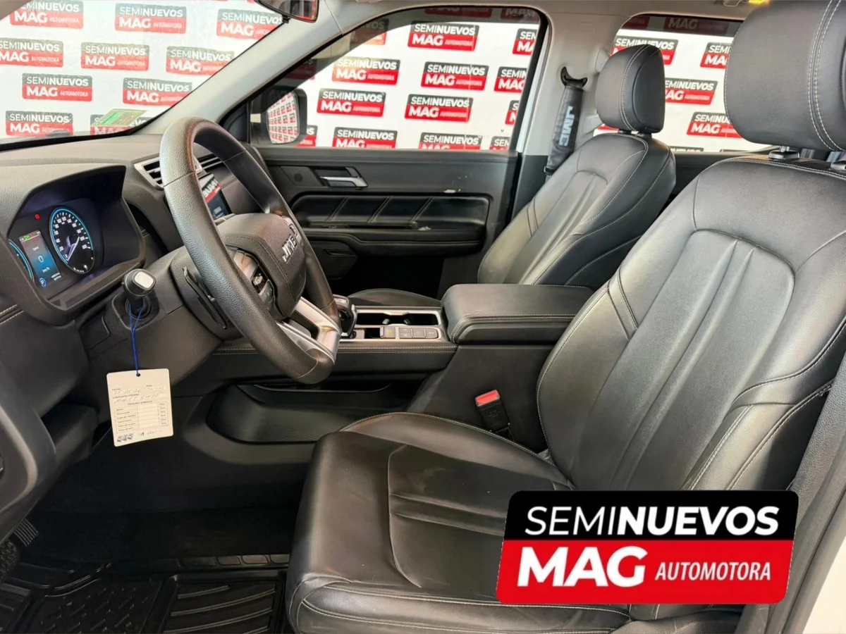 JMC Grand Avenue 2.3T 4X4 DOBLE CABINA AT 2024 - Miniatura 8