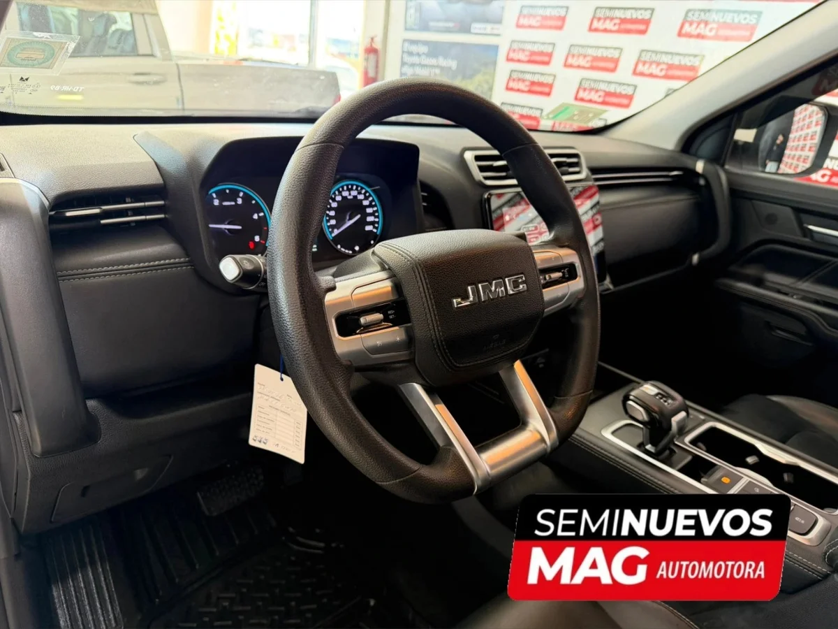 JMC Grand Avenue 2.3T 4X4 DOBLE CABINA AT 2024 - Miniatura 9