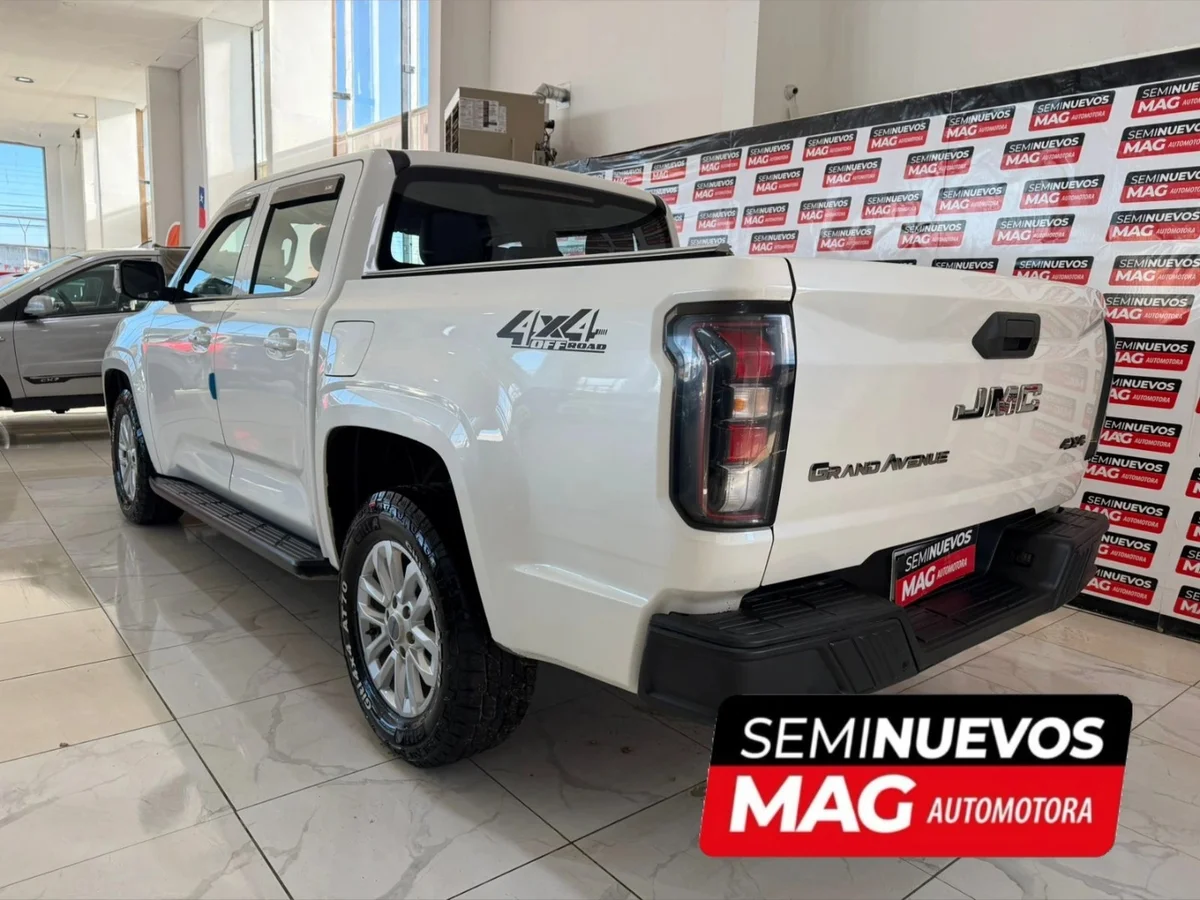 JMC Grand Avenue 2.3T 4X4 DOBLE CABINA AT 2024 - Miniatura 10