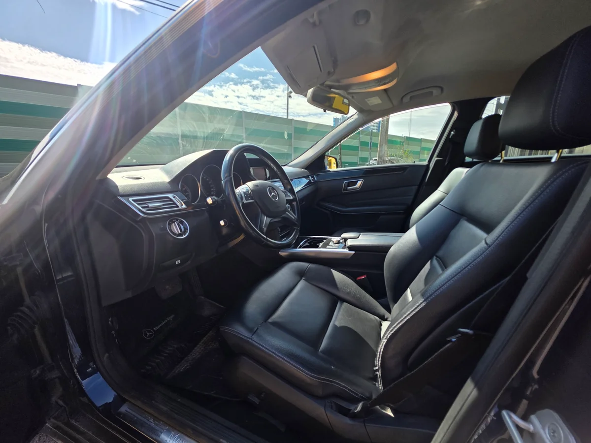 Mercedes-Benz E200 — foto 7 de 13