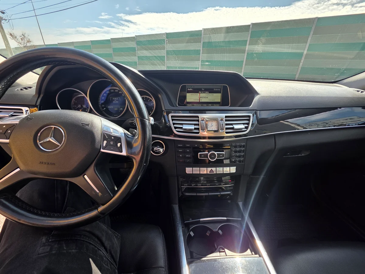 Mercedes-Benz E200 — foto 9 de 13