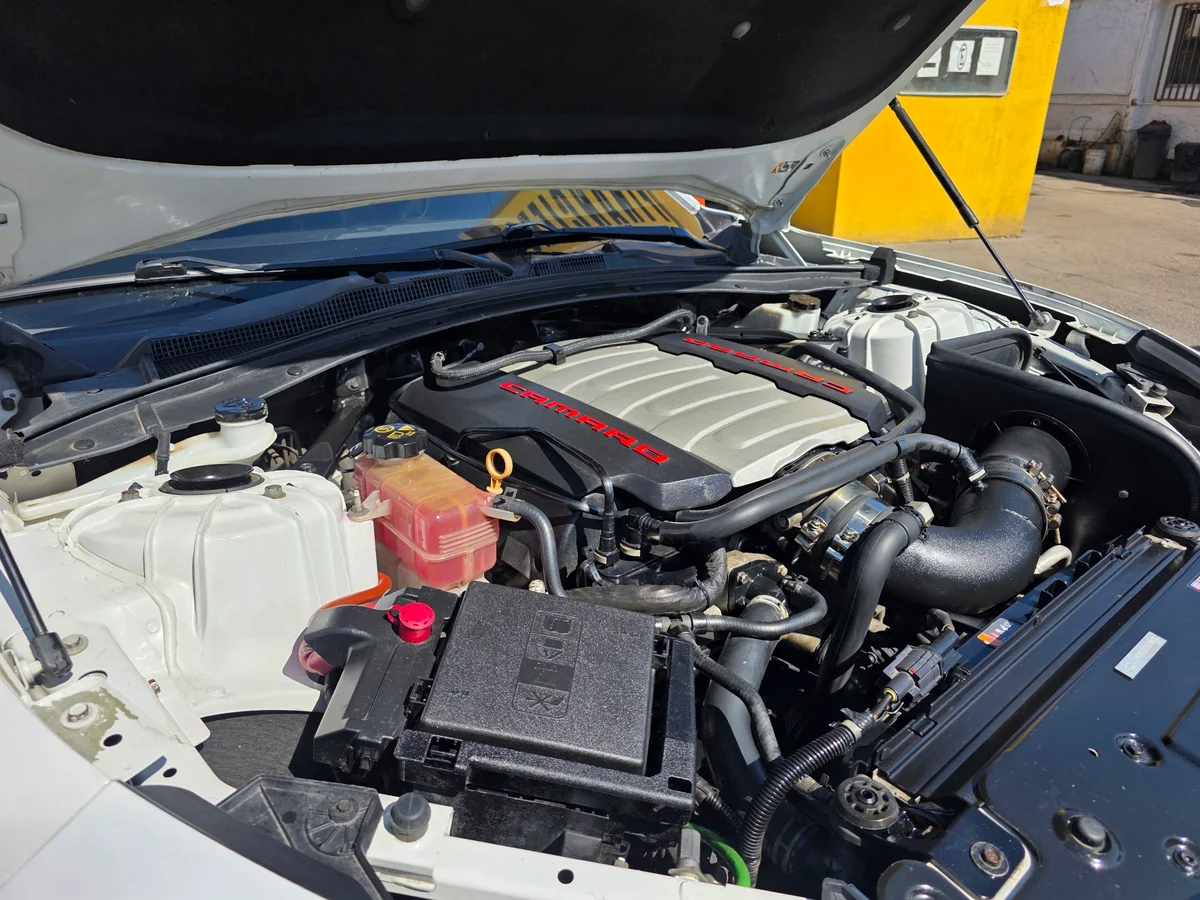 Chevrolet Camaro 6.2L Ss V8 4X2 Coupe At 2P — foto 16 de 17